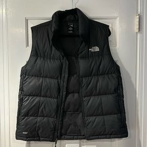 The North Face Men’s vest size medium